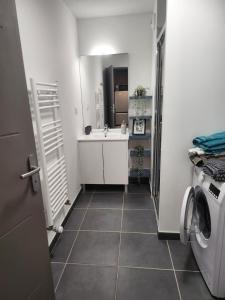 Appartements Proche Avignon centre, jardin & climatisation 4pers : photos des chambres