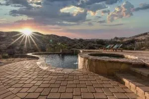 Morongo Star Ranch - Rolling Country Hills w Pool - Моронго-Вэлли