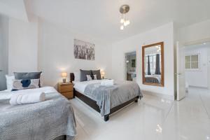 2Bd Flat Opp Harrods - Sleeps 5