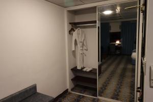 Larsa Hotel