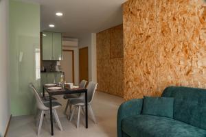 City Hall Apartments