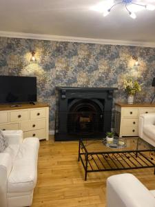 House in Mid Ulster - Sleeps 8