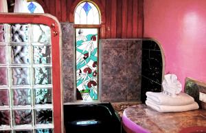 Banana Bank Lodge & Jungle Horseback Adventures