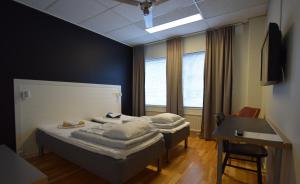 Double Room with Shared Bathroom room in Hostel Snoozemore