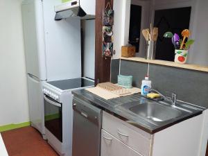 Charmant gîte avec 2 chambres, cour partagée, Wifi et animaux acceptés - FR-1-586-14