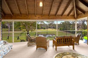 Valla Beach Top Spot