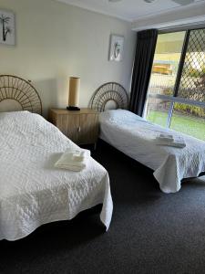 Surfers Beachside Retreat