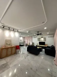 Cozy 2StoreyHome 5Room11Pax@ChaiLengPark - Kampong Telok
