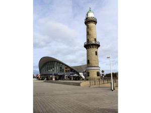 On the old river Modern retreat