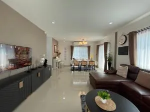 AnnaHome89/63@Latkrabang - Ban Khlong Prawet