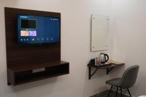 Posh Garden Inn Artemis Hospital Road Gurgaon