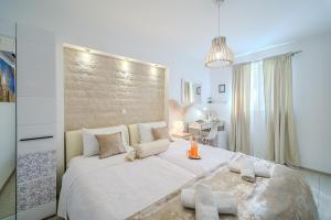 Rooms and apartments Paese