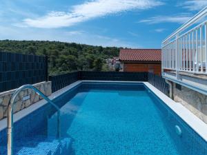 Boutique Apartment with Garden in Trogir