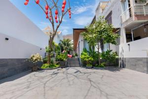 Villa Không Lầu 5 Phòng Ngủ - Phan Chu Trinh