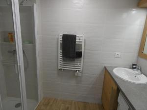 Appartement cocon centre village, 4 personnes, 2 chambres - SOURCES102