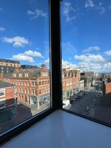 Modern 2 BDR Flat in Nottingham City Centre with free parking