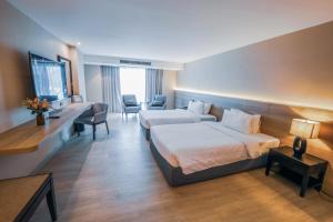 Alpine Golf Resort Chiang Mai