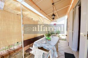 Rosmarino, piano terra a soli 150 metri dal mare! by Alfareal