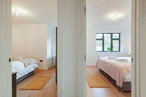 Cozy Two Bedrooms Flat in Coulsdon, CR5