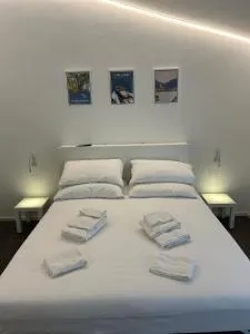 Lake Home Apartments - Camnago Volta