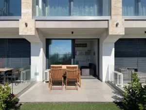 Tiny Apartment with Lake View Alsóörs - ألسورس