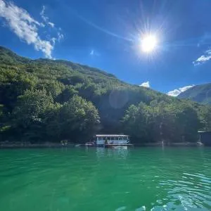 Splav ANDJELA Perucac - Perućac