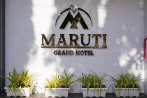 Maruti Grand Hotel