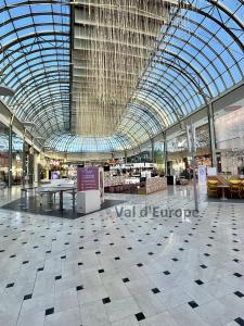 Appartements Le Regence, terrasse, Serris Disney : photos des chambres