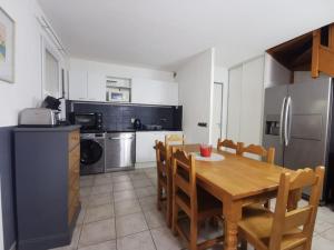 Appartements Le Repos du Canal Wifi Parking Piscine Terasse : photos des chambres