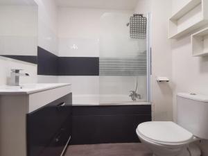 Appartements Le Repos du Canal Wifi Parking Piscine Terasse : photos des chambres