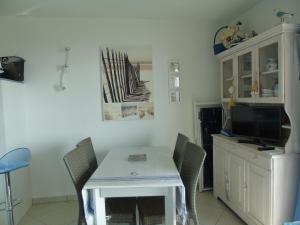 Appartements Le Pamplemousse : photos des chambres