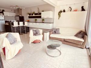 APPARTEMENT GRAU DU ROI - FRONT DE MER - CENTRE VILLE -RIVE GAUCHE