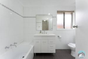 Aircabin - Marayong - Convenient - 3 Beds House