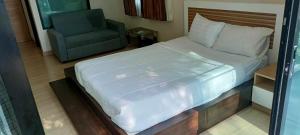 Naithon Beachfront Condotel