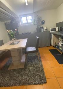 Downstairs Apartment With Garden