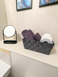 2-Bed, Sleeps 5, 2 Bath, Parking, WiFi