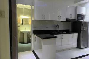 Sheryll Updates - Kandi T2 breezy 1BR on 9th floor with Housekeeping & Netflix