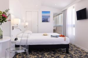 Hotels Ibis Styles Menton Centre : photos des chambres