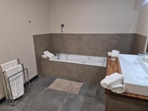 B&B / Chambres d'hotes Les Berges de l'Aude : photos des chambres