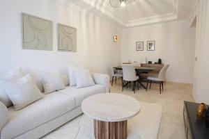 Art Elegance – Downtown