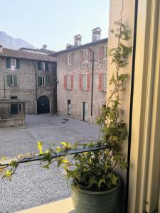 La Piazzetta 2