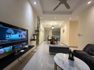 Meridin Bayvue 3 Bedroom