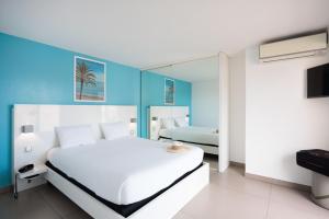Hotels Ibis Styles Menton Centre : photos des chambres