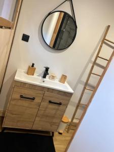 Chalets Chalet Les Bruyeres proche du lac des Settons : photos des chambres