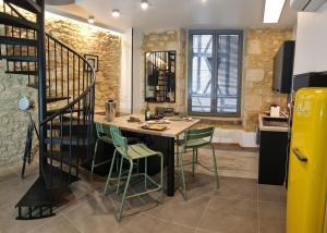 Appartements Duplex Luxe avec parking Sarlat centre : photos des chambres