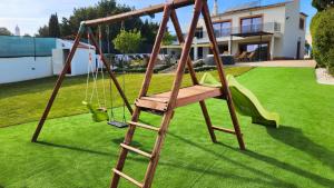 Villa Margarida by Laranjal Rentals