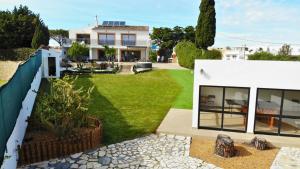 Villa Margarida by Laranjal Rentals