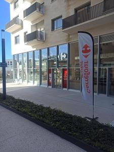 Appartements Centre ville, Parking, transport en commun au pied de l'immeuble : photos des chambres