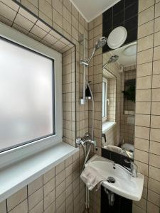 Apartment for one - white