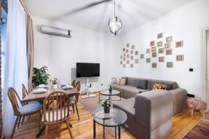 Spacious Rustic 2 Br Few Steps From Galata Tower